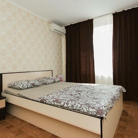Apart-Hotel On Kondrateva Street New Building 7 Floor Sumî Exterior foto